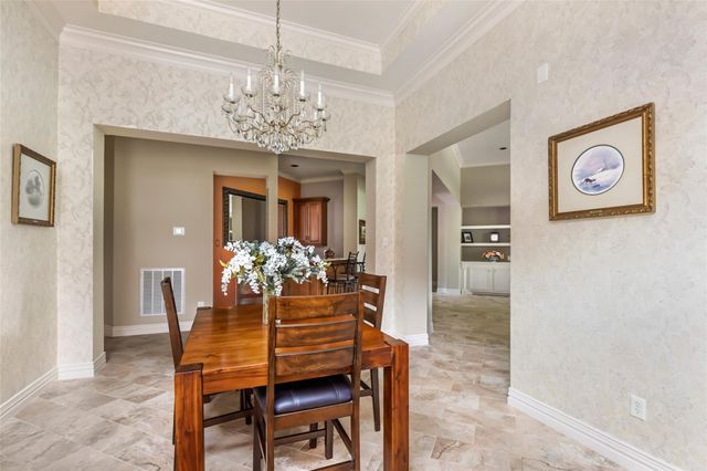 2015 Fairway Green Drive, Kingwood, TX 77339
