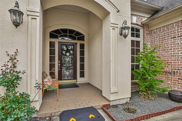 2015 Fairway Green Drive, Kingwood, TX 77339