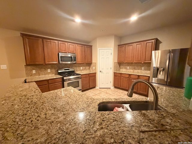 8527 Winchester Way, San Antonio, TX 78254