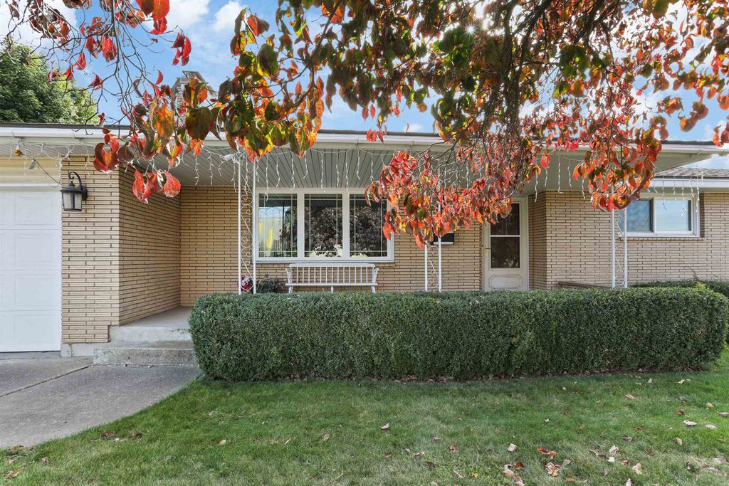 2221 W Longfellow Ave, Spokane, WA 99205 photo 3