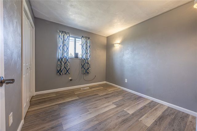 411 Mcclellandtown Rd, South Union Twp, PA 15401