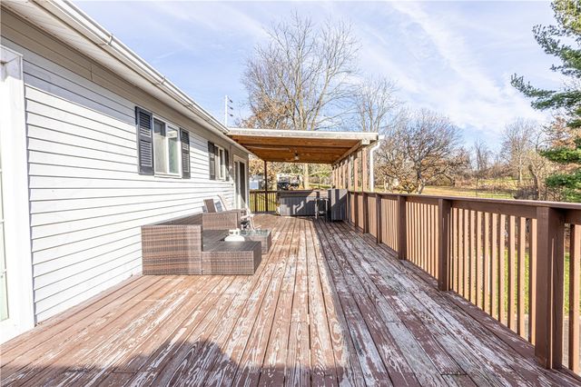 411 Mcclellandtown Rd, South Union Twp, PA 15401