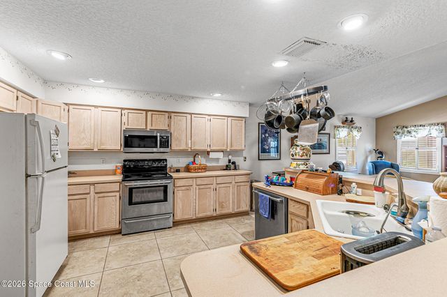 275 Cardinal Drive, Melbourne Beach, FL 32951