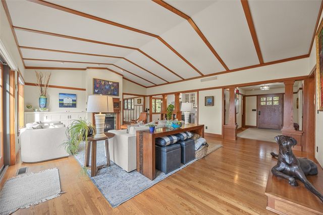 2883 Meadowlark Lane NE, Iowa City, IA 52240