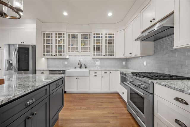 2883 Meadowlark Lane NE, Iowa City, IA 52240