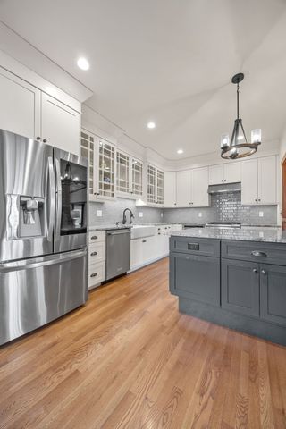 2883 Meadowlark Lane NE, Iowa City, IA 52240