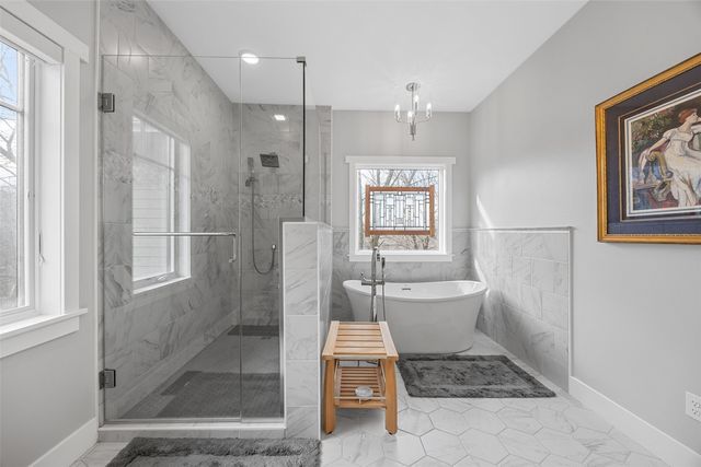 2883 Meadowlark Lane NE, Iowa City, IA 52240