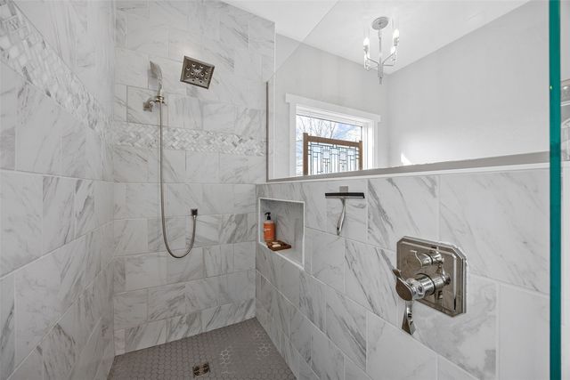 2883 Meadowlark Lane NE, Iowa City, IA 52240