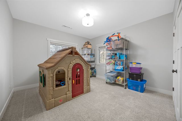 2883 Meadowlark Lane NE, Iowa City, IA 52240