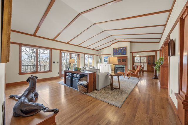 2883 Meadowlark Lane NE, Iowa City, IA 52240