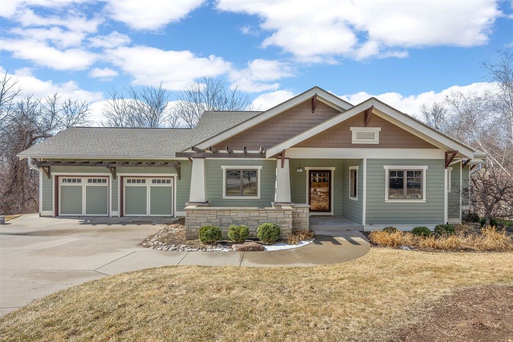 2883 Meadowlark Lane NE, Iowa City, IA 52240