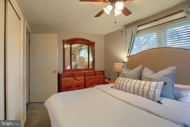 820 W MAPLE ST, Palmyra, PA 17078