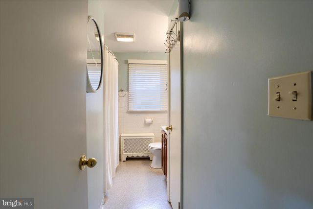 820 W MAPLE ST, Palmyra, PA 17078