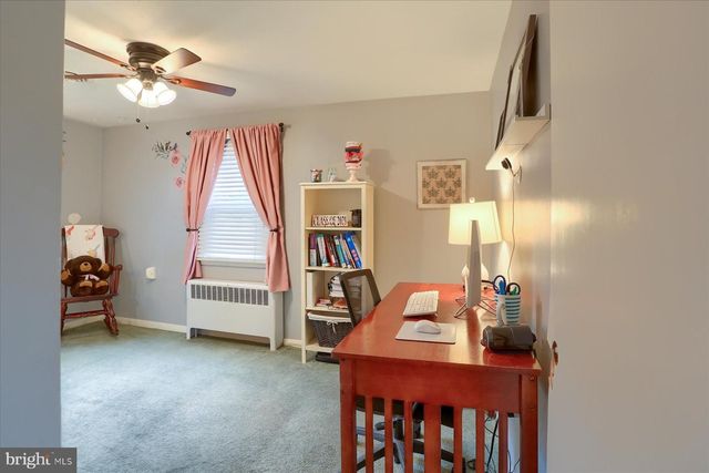 820 W MAPLE ST, Palmyra, PA 17078