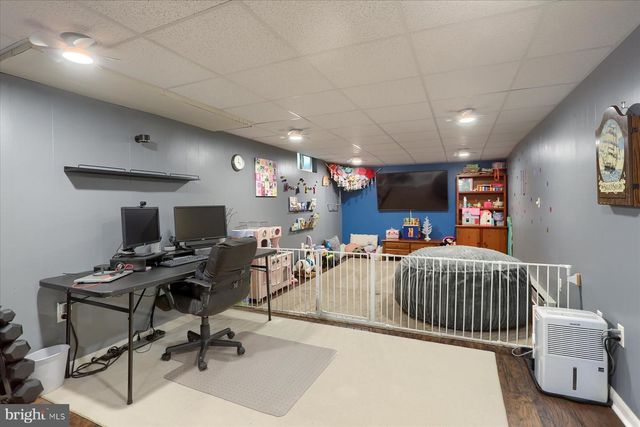 820 W MAPLE ST, Palmyra, PA 17078