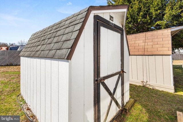 172 OCEAN OVAL CIR, Berlin, MD 21811