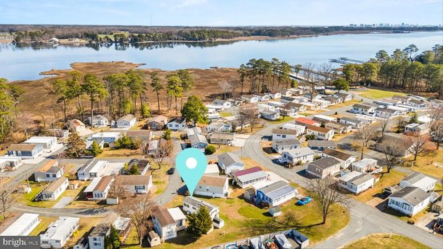 172 OCEAN OVAL CIR, Berlin, MD 21811