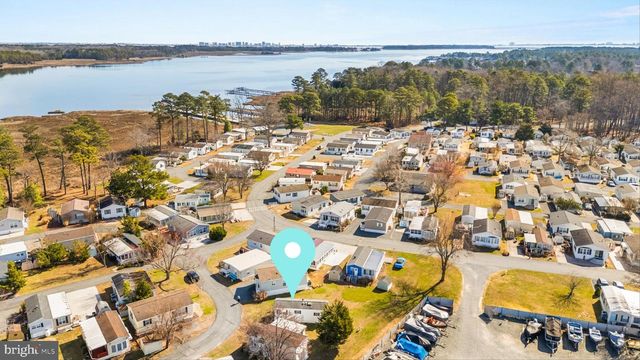 172 OCEAN OVAL CIR, Berlin, MD 21811