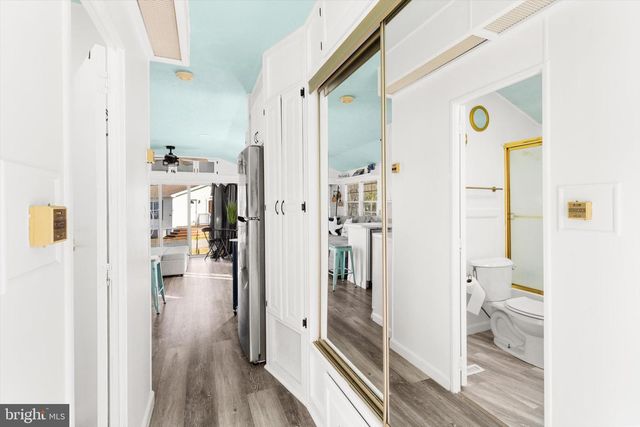 172 OCEAN OVAL CIR, Berlin, MD 21811