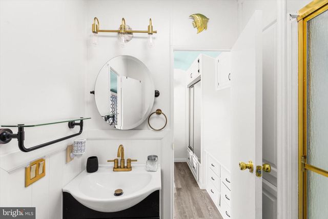 172 OCEAN OVAL CIR, Berlin, MD 21811