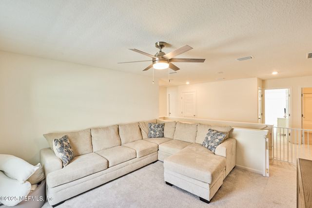 11177 STAPLETON Drive, Jacksonville, FL 32222