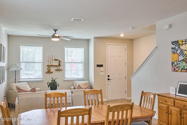 11177 STAPLETON Drive, Jacksonville, FL 32222