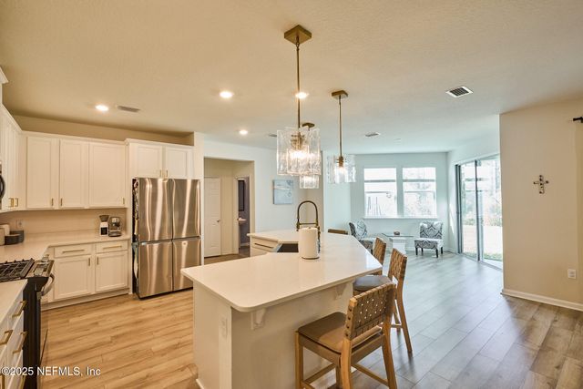 11177 STAPLETON Drive, Jacksonville, FL 32222
