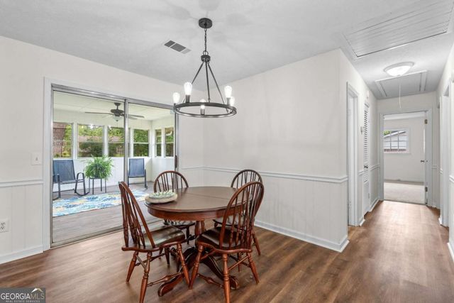 122 Carroll Circle, Carrollton, GA 30117