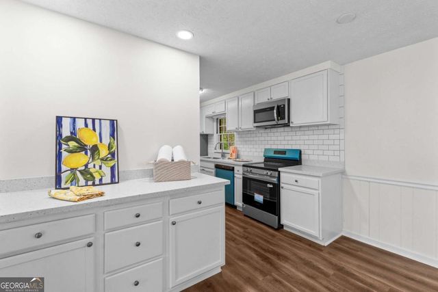 122 Carroll Circle, Carrollton, GA 30117