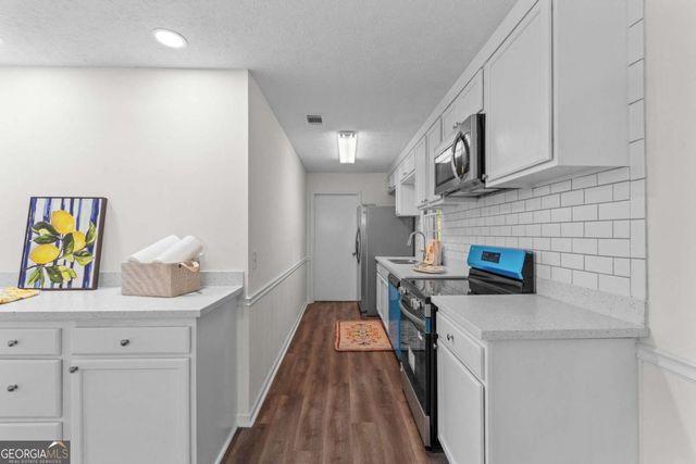 122 Carroll Circle, Carrollton, GA 30117