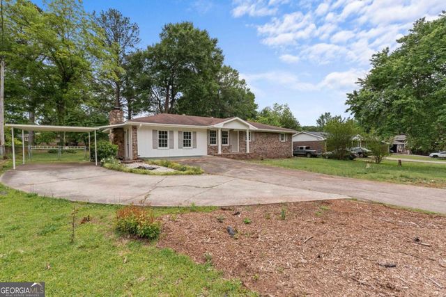 122 Carroll Circle, Carrollton, GA 30117