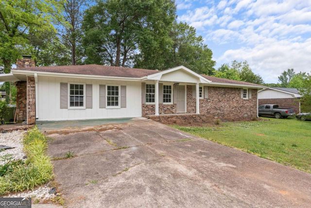 122 Carroll Circle, Carrollton, GA 30117