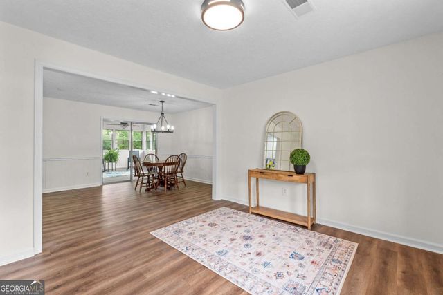 122 Carroll Circle, Carrollton, GA 30117
