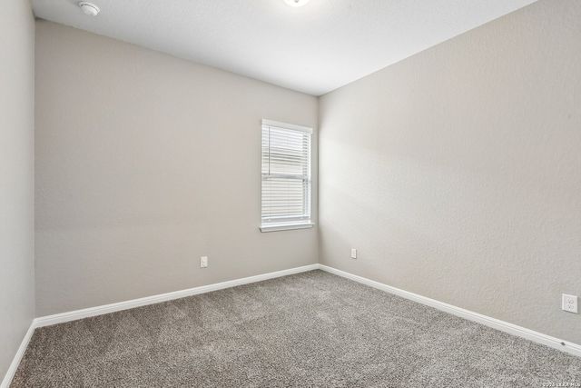 4927 Ranahan Pass, St.hedwig, TX 78152
