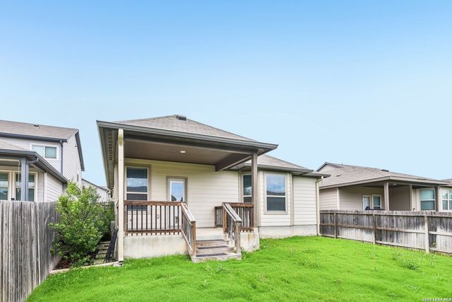4927 Ranahan Pass, St.hedwig, TX 78152