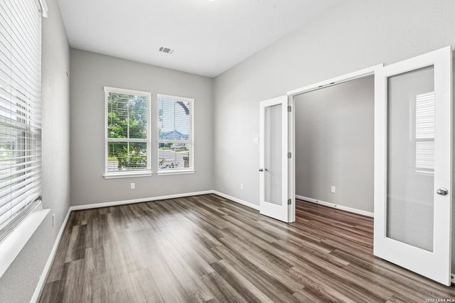 4927 Ranahan Pass, St.hedwig, TX 78152