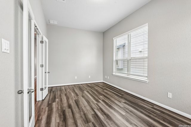4927 Ranahan Pass, St.hedwig, TX 78152