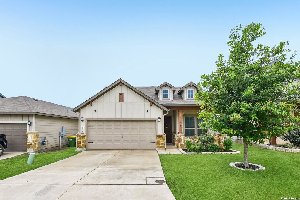 4927 Ranahan Pass, St.hedwig, TX 78152
