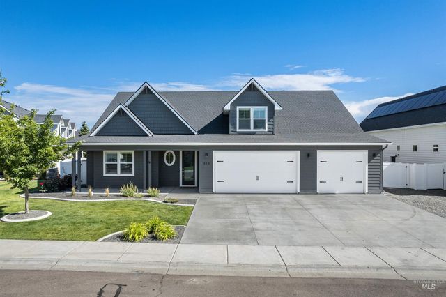 418 Fox Lantern Ct, Middleton, ID 83644