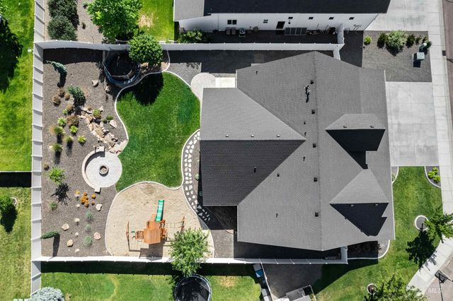 418 Fox Lantern Ct, Middleton, ID 83644