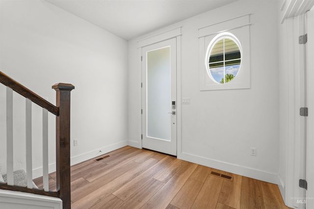 418 Fox Lantern Ct, Middleton, ID 83644