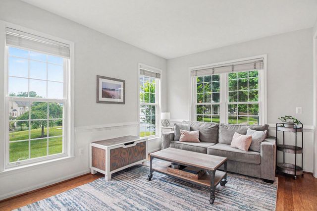 4056 SHRAYER CT, Warrenton, VA 20187