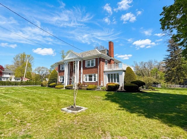 115 Hawthorn Rd, Braintree, MA 02184