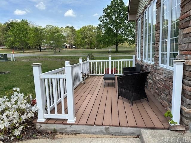 332 Castle Ridge Hts, Fairfield Bay, AR 72088