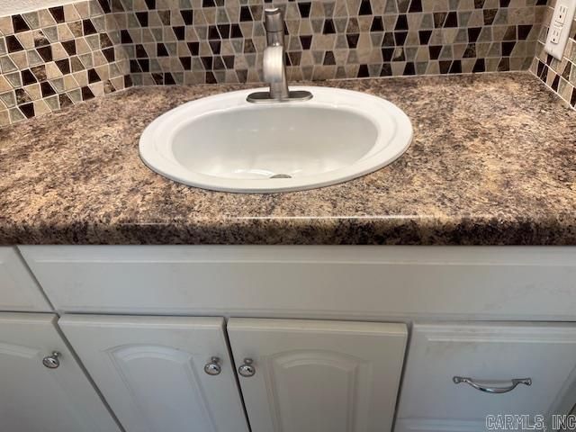 332 Castle Ridge Hts, Fairfield Bay, AR 72088