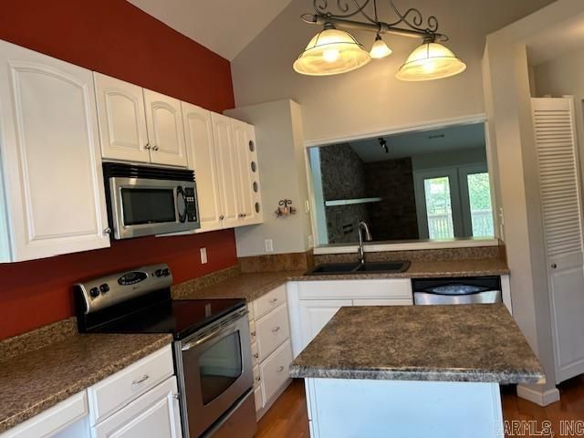 332 Castle Ridge Hts, Fairfield Bay, AR 72088