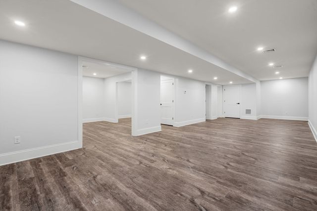18 Druid Hill, Burlington, MA 01803