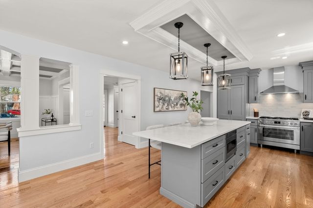 18 Druid Hill, Burlington, MA 01803