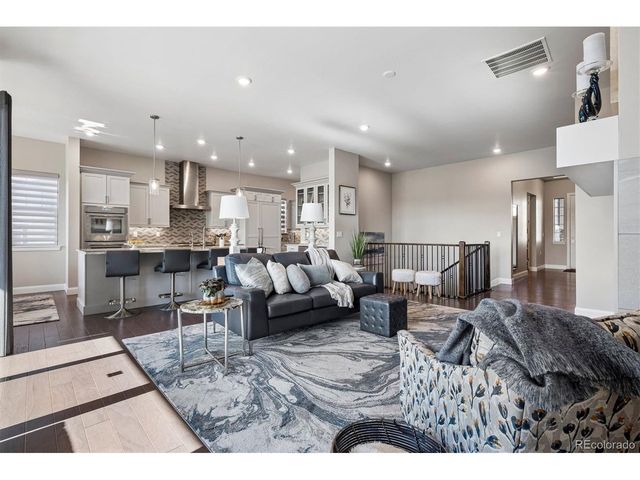 10212 W Cooper Dr, Littleton, CO 80127