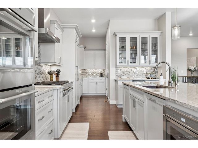 10212 W Cooper Dr, Littleton, CO 80127